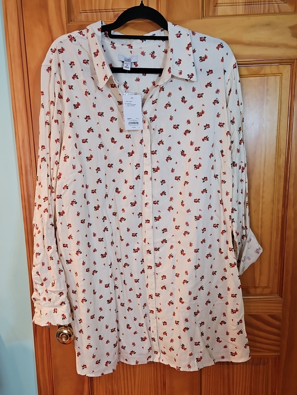 NWT Croft & Barrow Button-Down Shirt with Red Floral Print